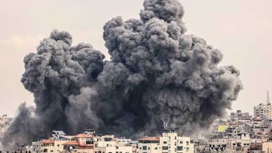 الجيش الإسرائيلي يواصل القصف والتوغل في قطاع غزة وحماس ترد