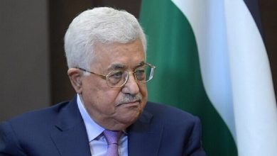 الرئيس الفلسطيني يدعو لعقد قمة عربية طارئة بشأن الحرب على غزة