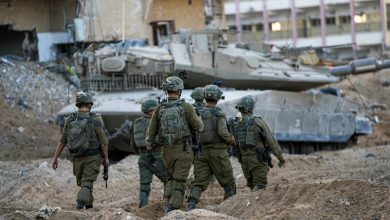 الجيش الإسرائيلي يعلن سيطرته على منطقة الميناء في غزة ويطالب سكان شرق خان يونس بالرحيل