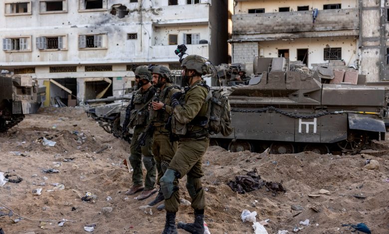 الجيش الإسرائيلي يوجه رسالة إلى سكان قطاع غزة للبقاء جنوبا