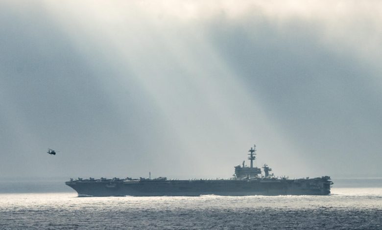 الصين تعلن حالة تأهب بعدعبور سفينتين عسكريتين أمريكية وكندية مضيق تايوان