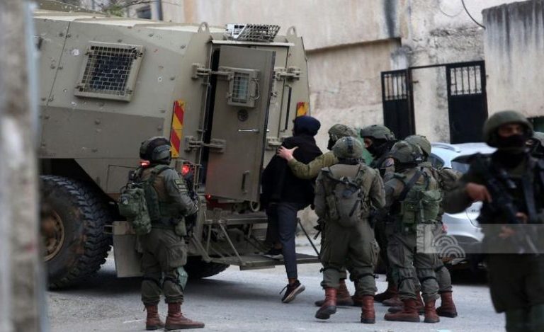 القوات الإسرائيلية تنفذ حملة اقتحامات واعتقالات في الضفة الغربية