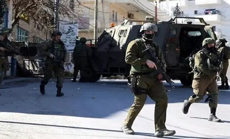 قوات الاحتلال الإسرائيلي تواصل الاقتحامات والاعتقالات في الضفة الغربية