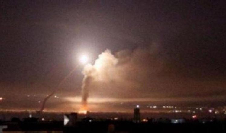 هجوم صاروخي إسرائيلي استهدف محيط دمشق وخلف أضرارا مادية