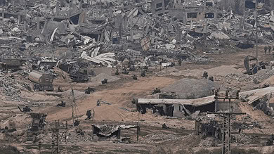 دمار خلفه قصف إسرائيلي