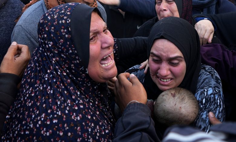 مسؤول أممي: ربع الفلسطينيين في غزة على بعد خطوة واحدة من المجاعة