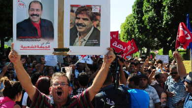 آلاف التونسيين ينددون بجرائم تنظيم الإخونجية