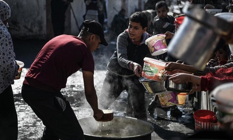 بسبب المجاعة... الموت الجماعي أصبح وشيكاً في غزة