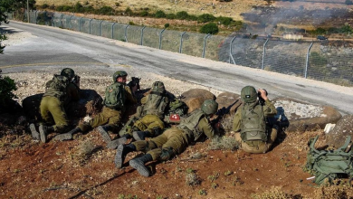 جنود إسرائيليون في منطقة حدودية مع لبنان جنود إسرائيليون في منطقة حدودية مع لبنان