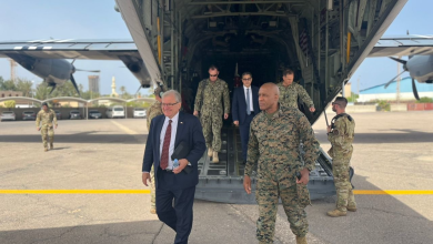 المبعوث الخاص للولايات المتحدة إلى ليبيا برفقة قائد القيادة العسكرية الأميركية في أفريقيا