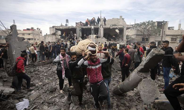 New Israeli crimes against civilians in the Gaza Strip