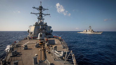 "Ansar Allah" targets two American destroyers in the Red Sea