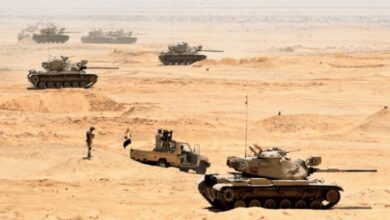 Egyptian Armed Forces conduct live ammunition maneuvers in Sinai