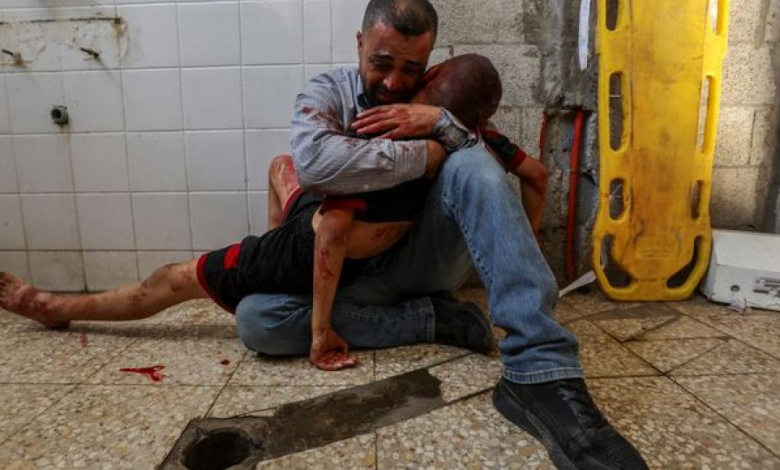 Israel commits a massacre against displaced people inside a school in Abasan