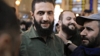 إدارة ترامب تطلب من الجولاني طرد الفصائل الفلسطينية من سوريا مقابل تخفيف العقوبات