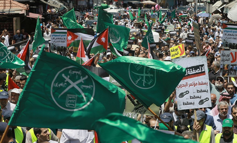 Jordan Bans the Muslim Brotherhood and Closes its Offices