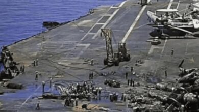 أنصار الله تستهدف حاملتي الطائرات الأميركية في البحر الأحمر