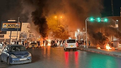 مصر والجزائر وتونس تدعو لحل الأزمة الليبية وإنهاء حالة الانقسام السياسي