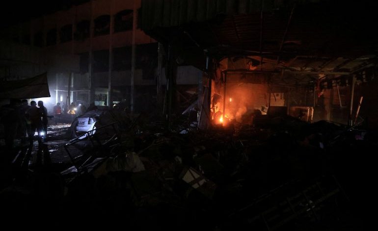 Israël bombarde une école à Gaza, tuant 20 personnes