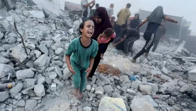 الاحتلال الإسرائيلي ويقتل ويجرح مئات الفلسطينيين في قطاع غزة خلال 24 ساعة