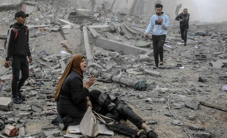 Des dizaines de Palestiniens tués par les forces israéliennes dans la bande de Gaza