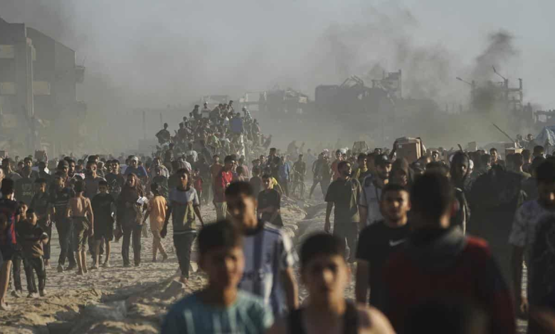إسرائيل تواصل حربها على المجوّعين في غزة وترتكب مجازر جديدة