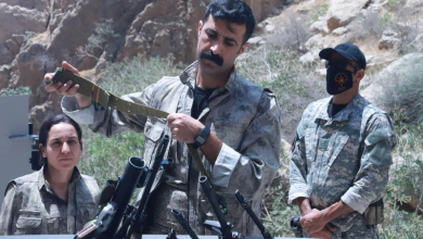 Cérémonie symbolique de désarmement du PKK en Irak