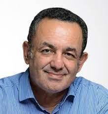 عمرو الشوبكي