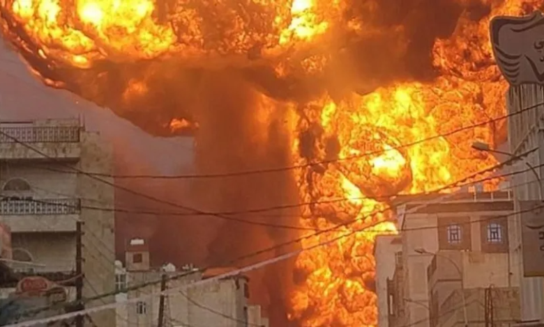 Israël mène des frappes contre des sites houthis à Sanaa, au Yémen