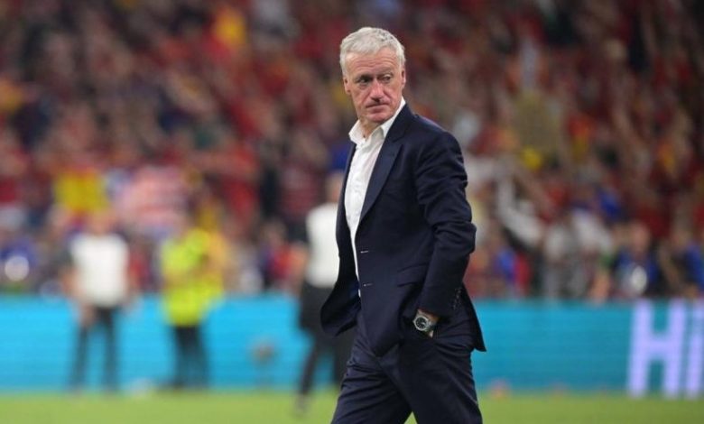 Deschamps, le sélectionneur de l'équipe de France, quittera son poste après la Coupe du monde 2026