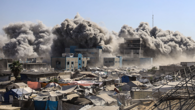 Israeli forces continue massacres in the Gaza Strip