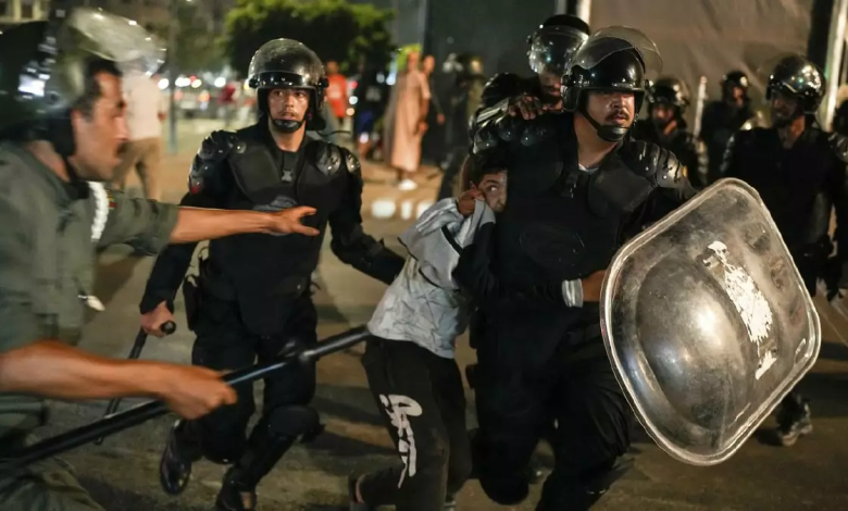 Deux personnes abattues au deuxième jour DES manifestations au Maroc