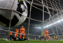 تركيا: فتح تحقيق مع مئات حكام كرة القدم المتورطين في المراهنات الرياضية