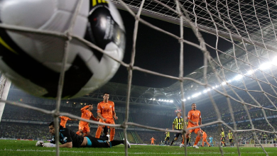 تركيا: فتح تحقيق مع مئات حكام كرة القدم المتورطين في المراهنات الرياضية