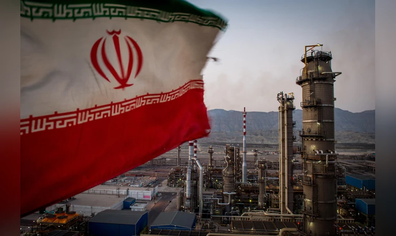 إيران تعلن انتهاء العمل بالاتفاق النووي لعام 2015
